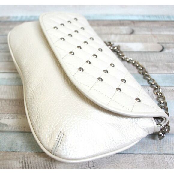 Arrow QUILTED STUDS PEARL IVORY GENUINE LEATHER FLAP SHOULDER BAG PURSE CLUTCH - Picture 4 of 8